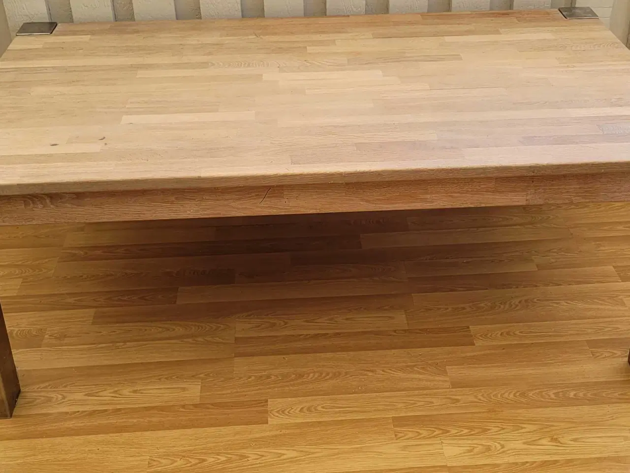 Billede 1 - Flot sofabord med bordplade i træ og ben i metal