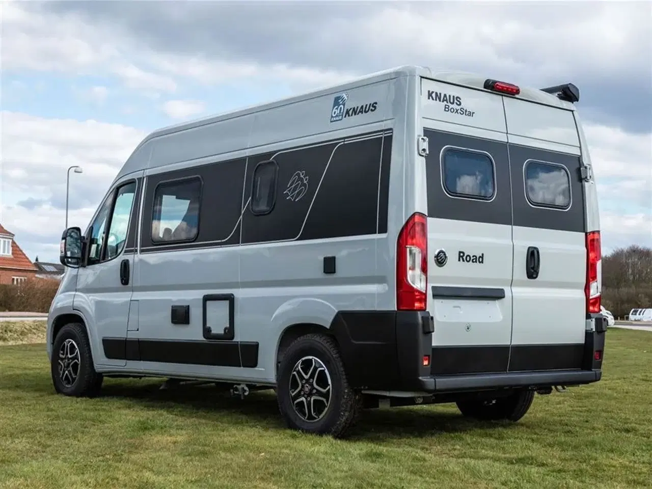 Billede 10 - 2023 - Knaus BoxStar 540 Road   Kompakt - Dieselvarme og kompressor køleskab mm.