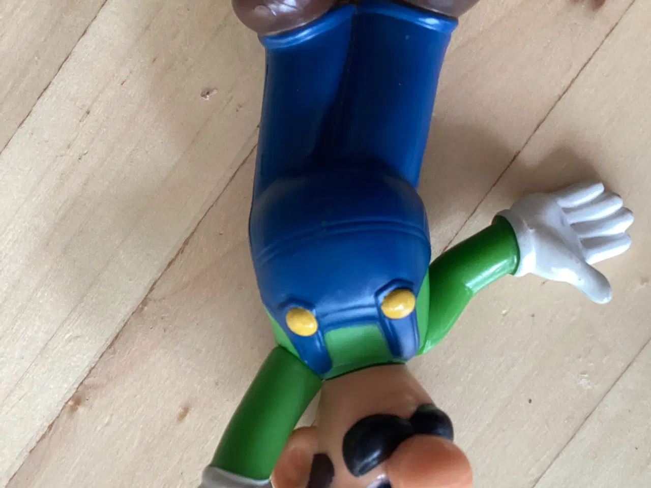 Billede 6 - Nintendo- Luigi McDonalds 2013