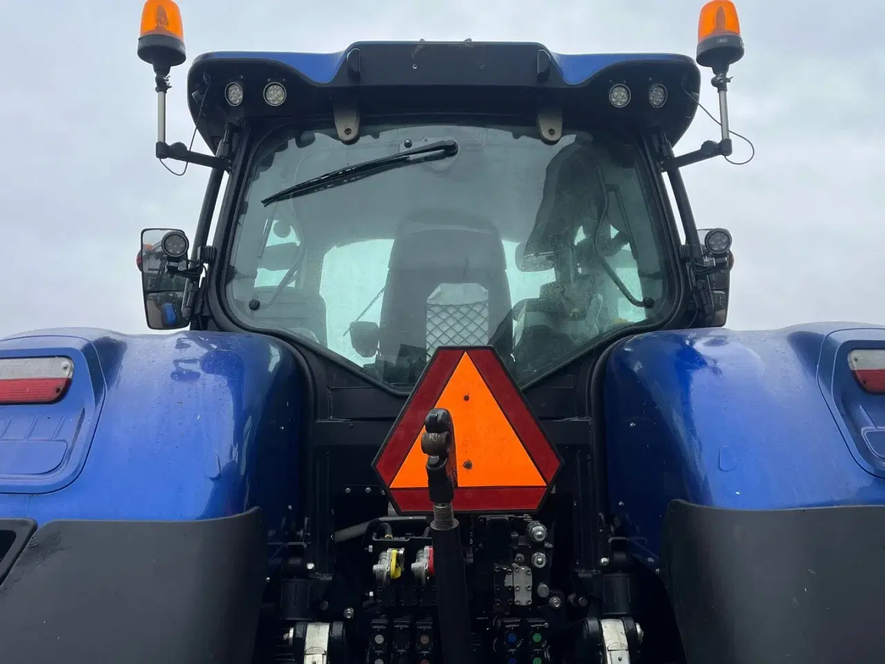 Billede 5 - New Holland T7.315 BluePower med frontlift og frontpto