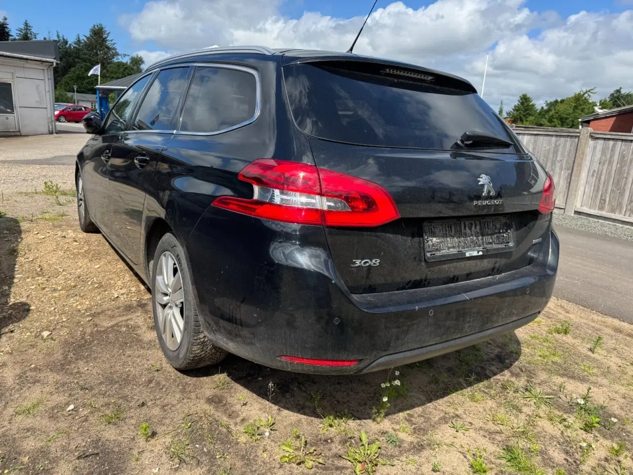 Billede 2 - Peugeot 308 1,6 BlueHDi 120 Allure SW