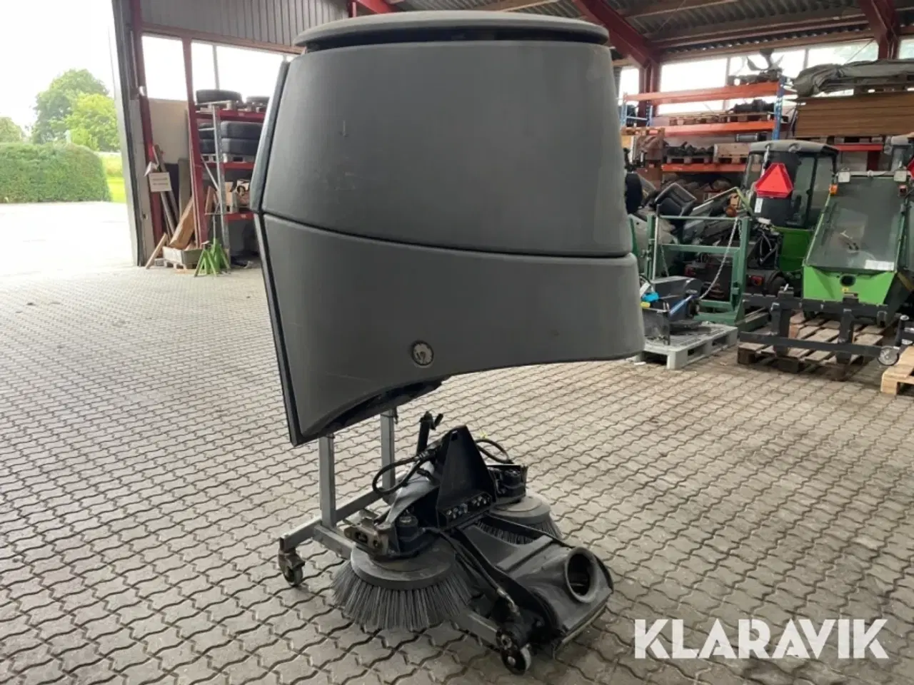 Billede 1 - Feje/sugeanlæg Egholm FS 2200