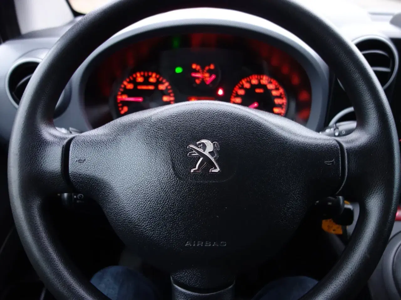 Billede 6 - Peugeot Partner 1,6 BlueHDi 100 L2 Flex Van