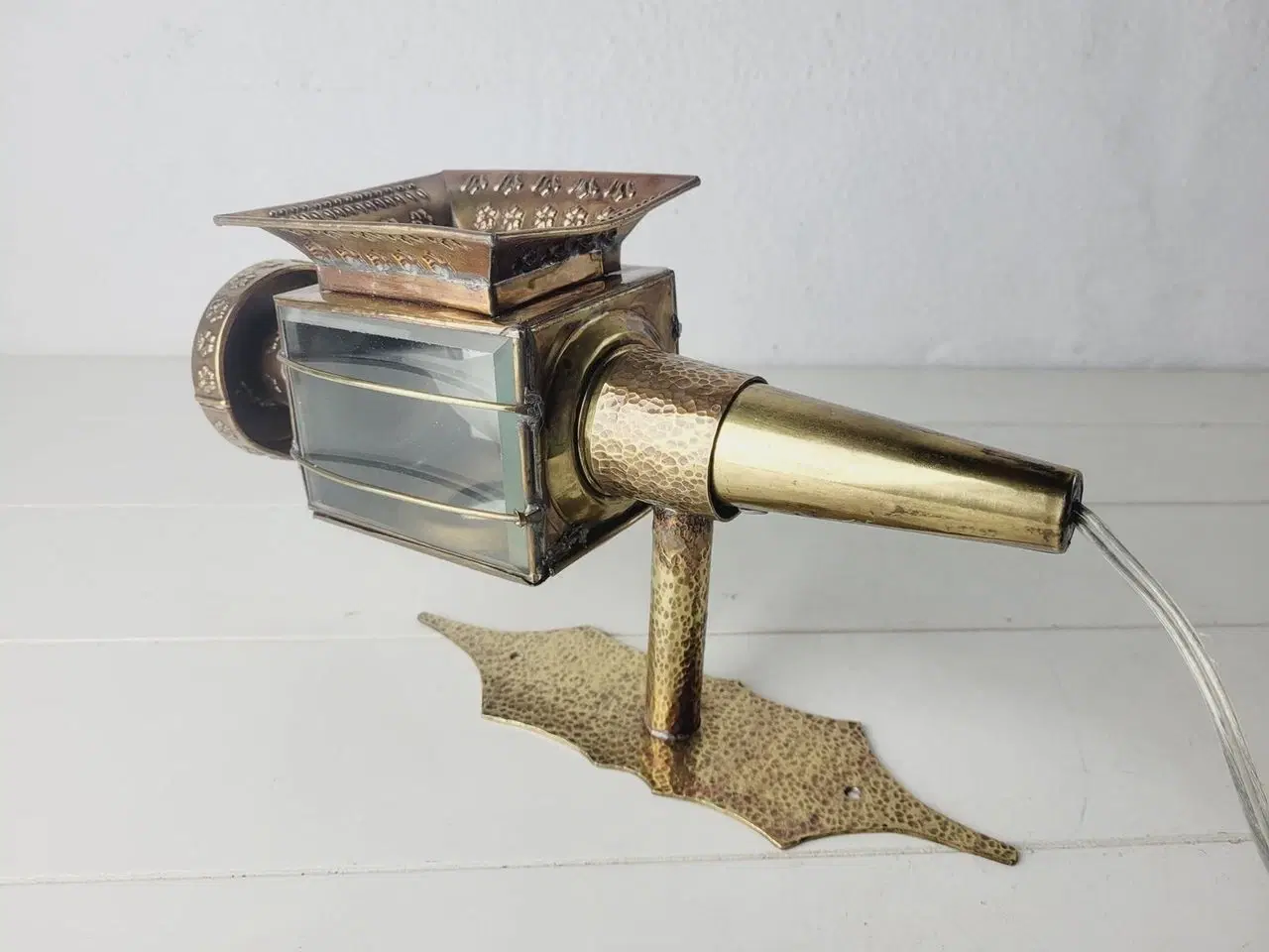 Billede 8 - ⭐️- Vintage Messing Væglampe / vognlampe