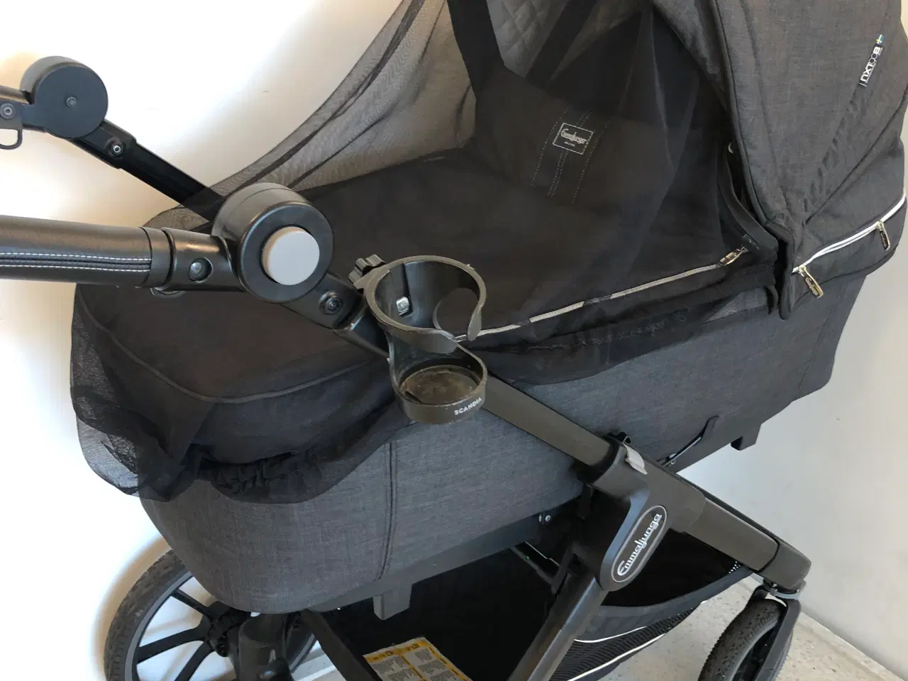 Billede 1 - Barnevogn med alt tilbehør