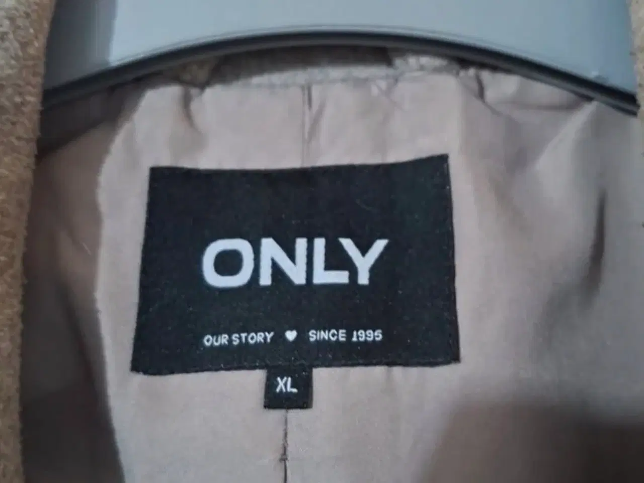 Billede 2 - ONLY jakke uld dame XL beige