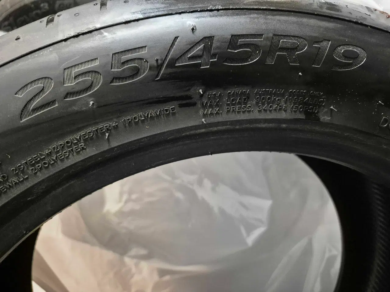 Billede 1 - 4stk Tesla dæk