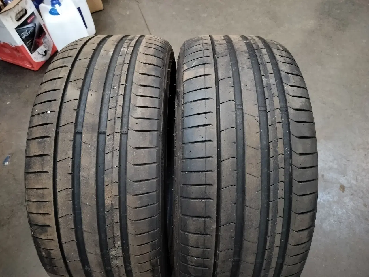 Billede 2 - Pirelli sommerdæk 275/35-22