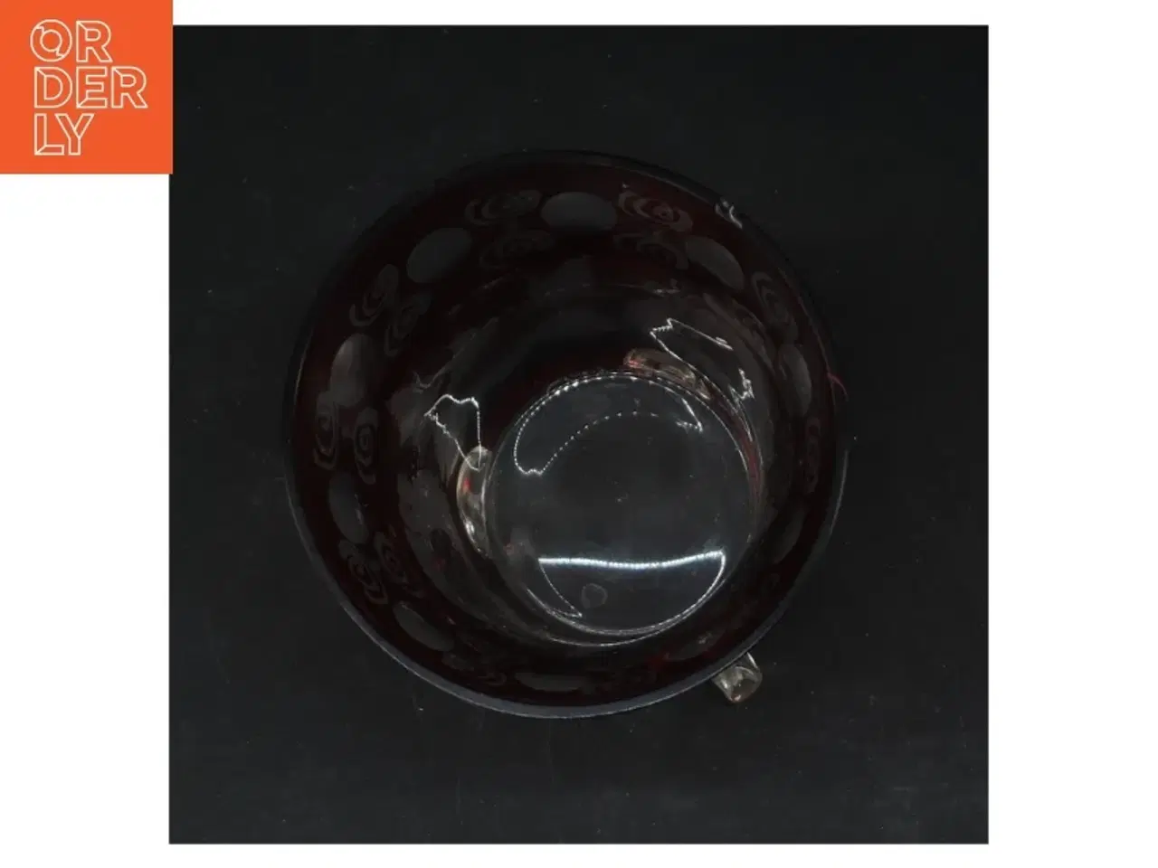 Billede 2 - Rødt glas med mønster (str. Ø. 10 cm. længde, 12 cm)