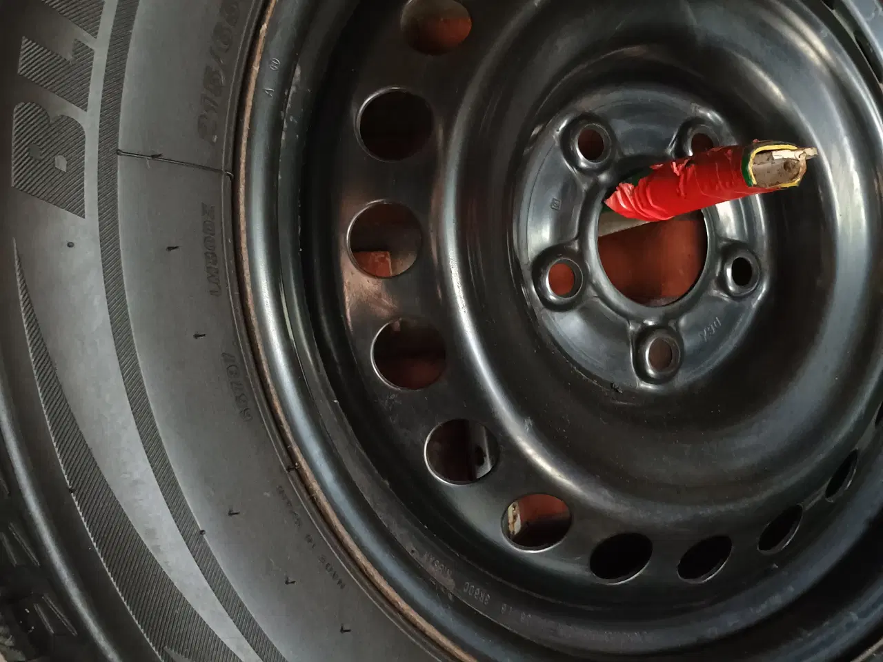 Billede 1 - Vinterdæk Bridgestone 