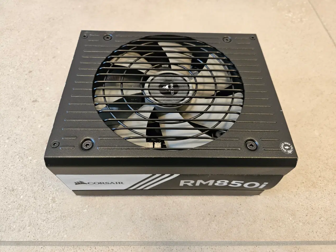 Billede 5 - CORSAIR RMi Series RM850i — 850 Watt 80 PLUS Gold 