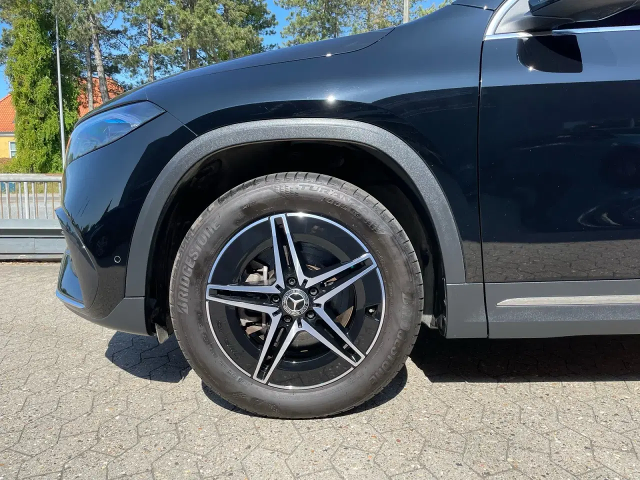 Billede 6 - Mercedes EQA300  AMG Line 4Matic