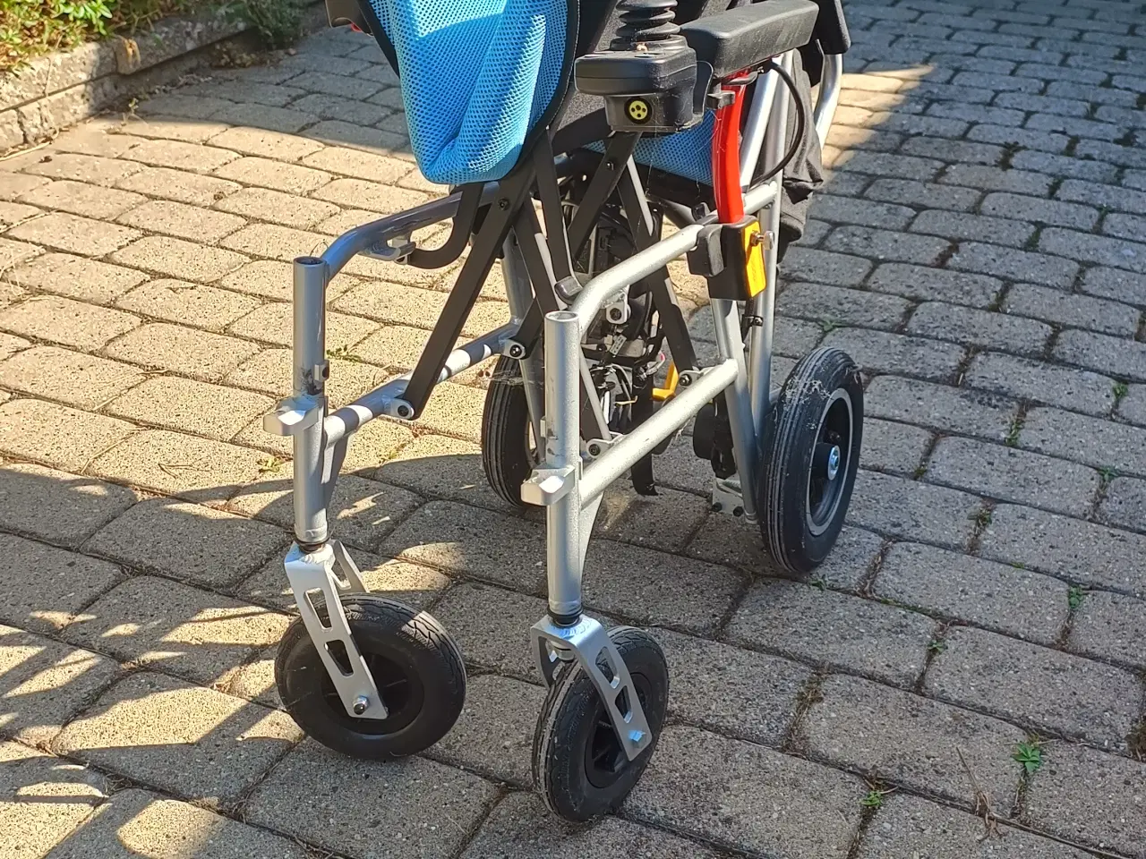 Billede 6 - Sammenklappelig El kørestol