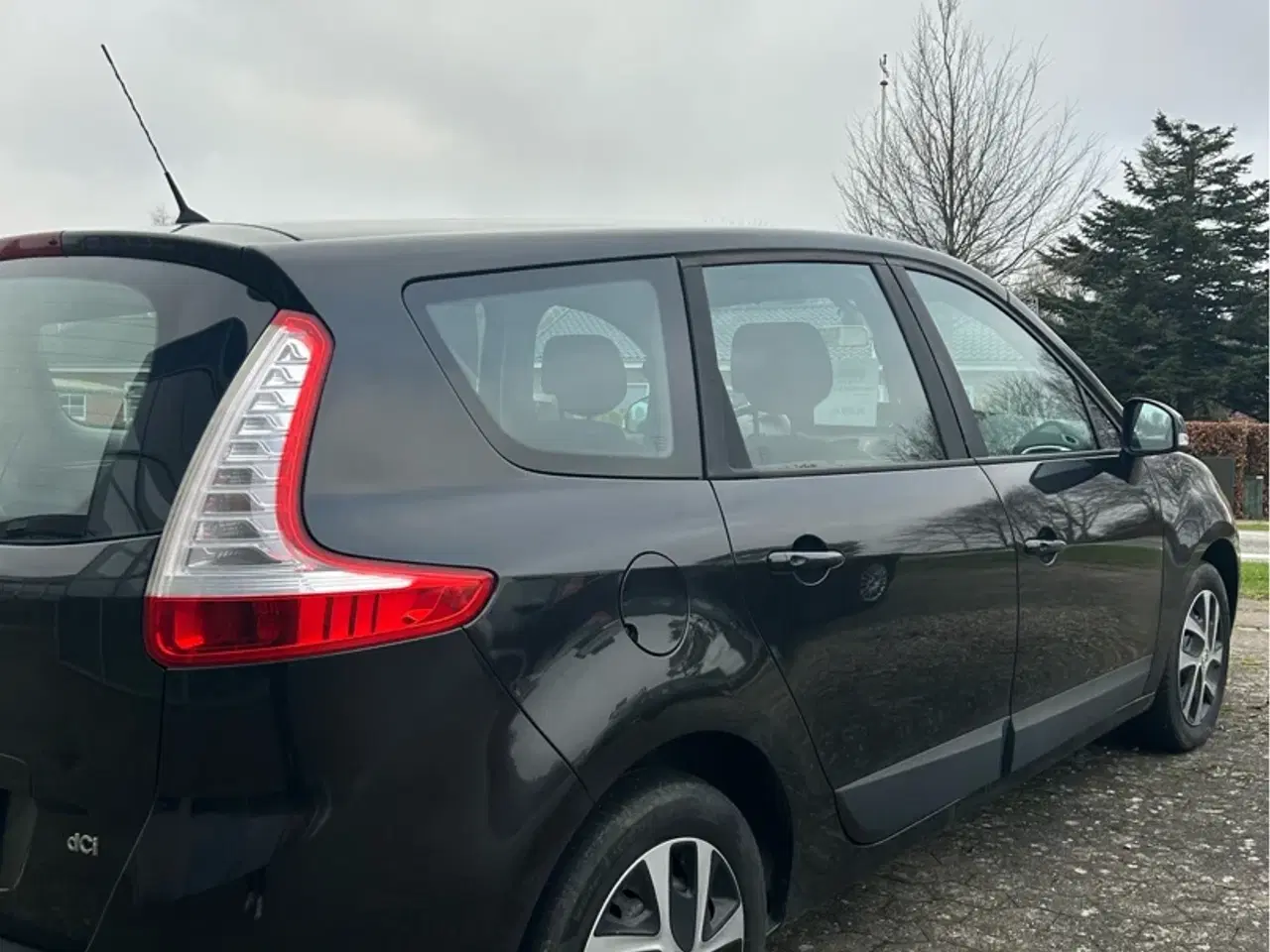 Billede 2 - Renault Grand Scénic 7 pers. 1,9 DCI FAP Dynamique 130HK 6g