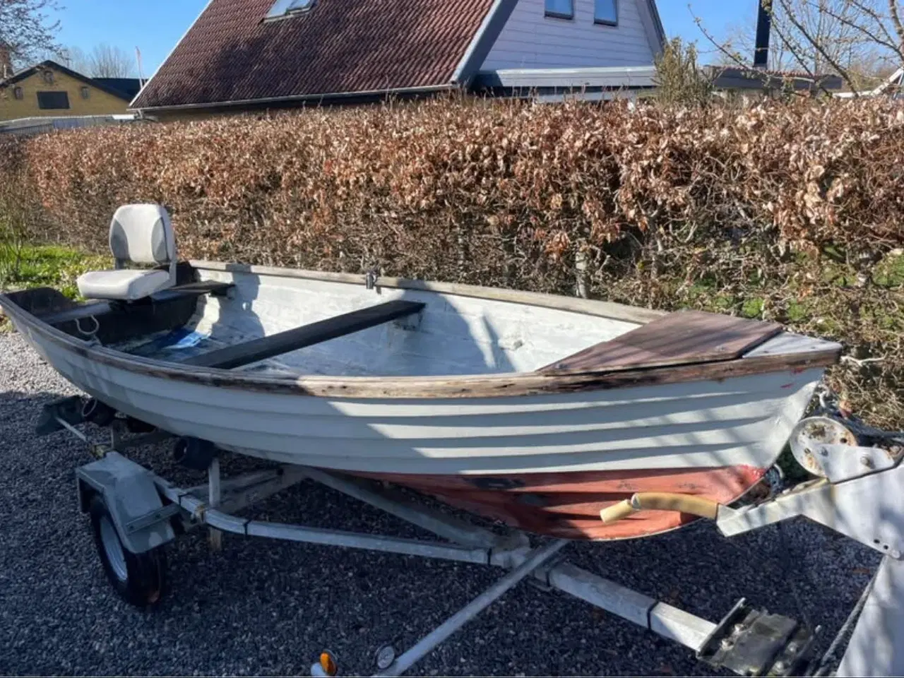 Billede 1 - Brenderup 450kg bådtrailer + 4 m gladfiberjolle
