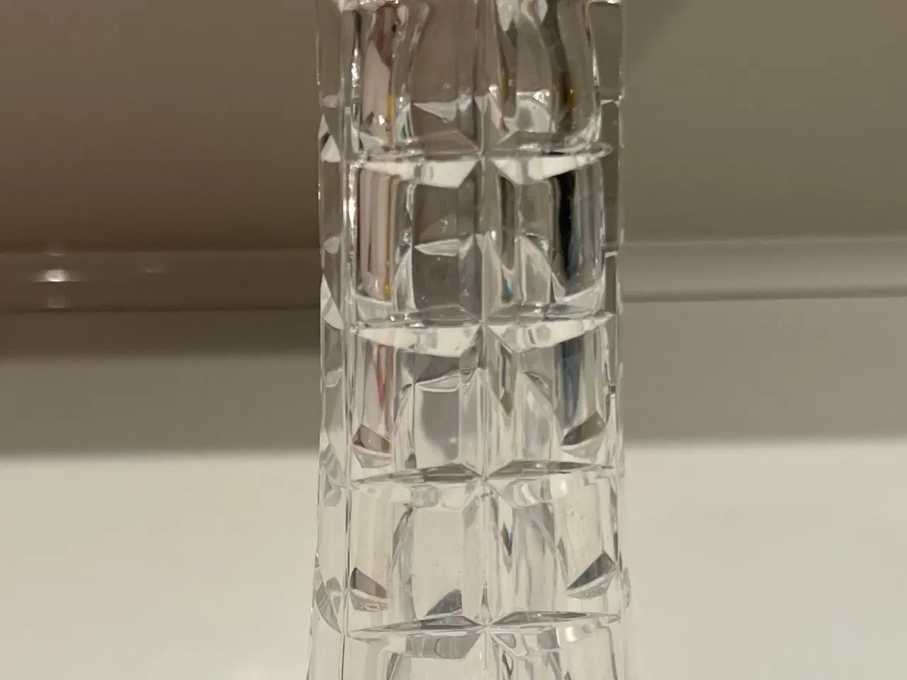Billede 2 - Retro krystal vase - 22 cm høj.