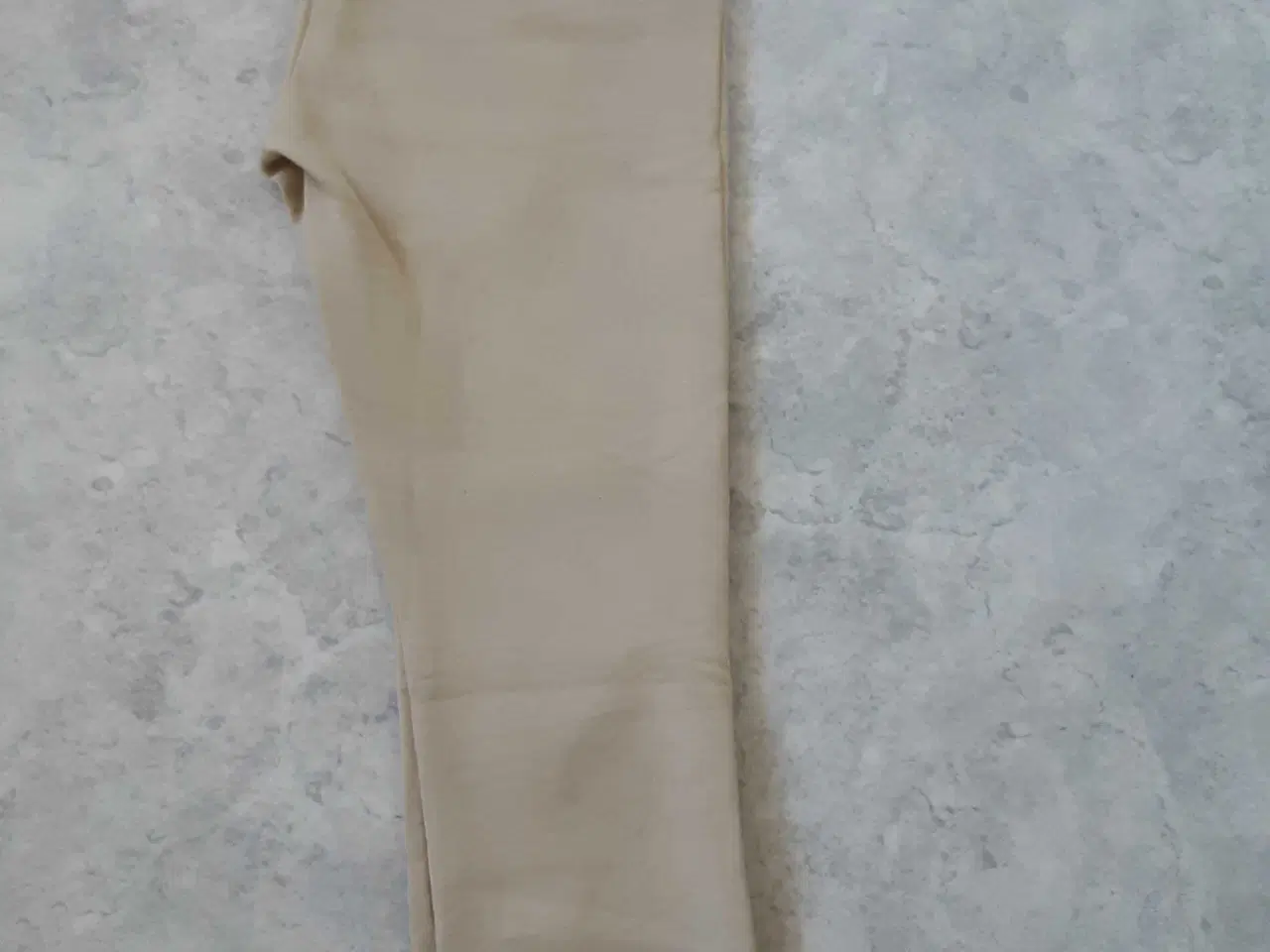 Billede 5 - Joggingbukser og strikbluse sæt. Str. 36.- 40.