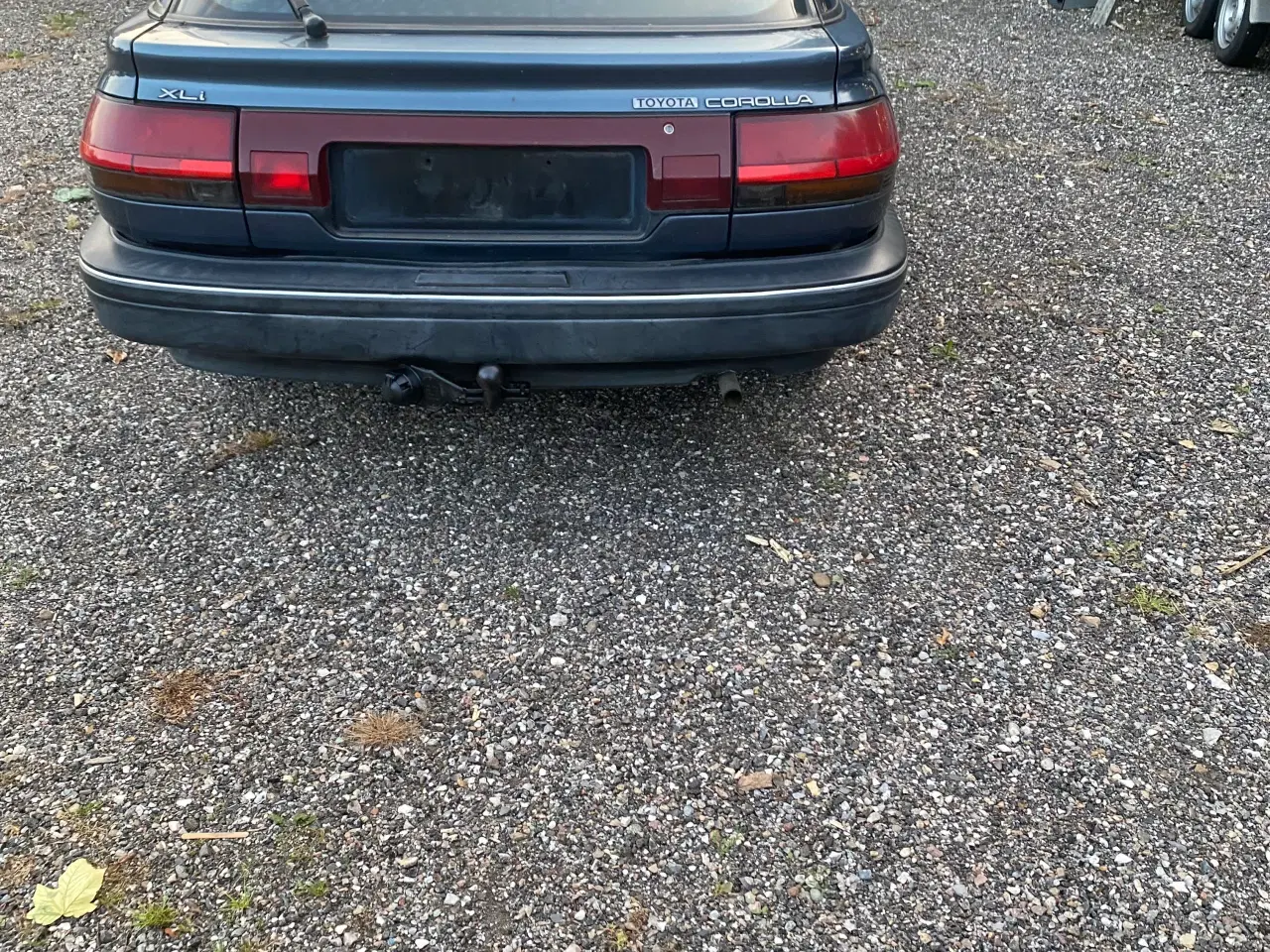 Billede 4 - Toyota Corolla 1,3 Glasback 5 dørs 