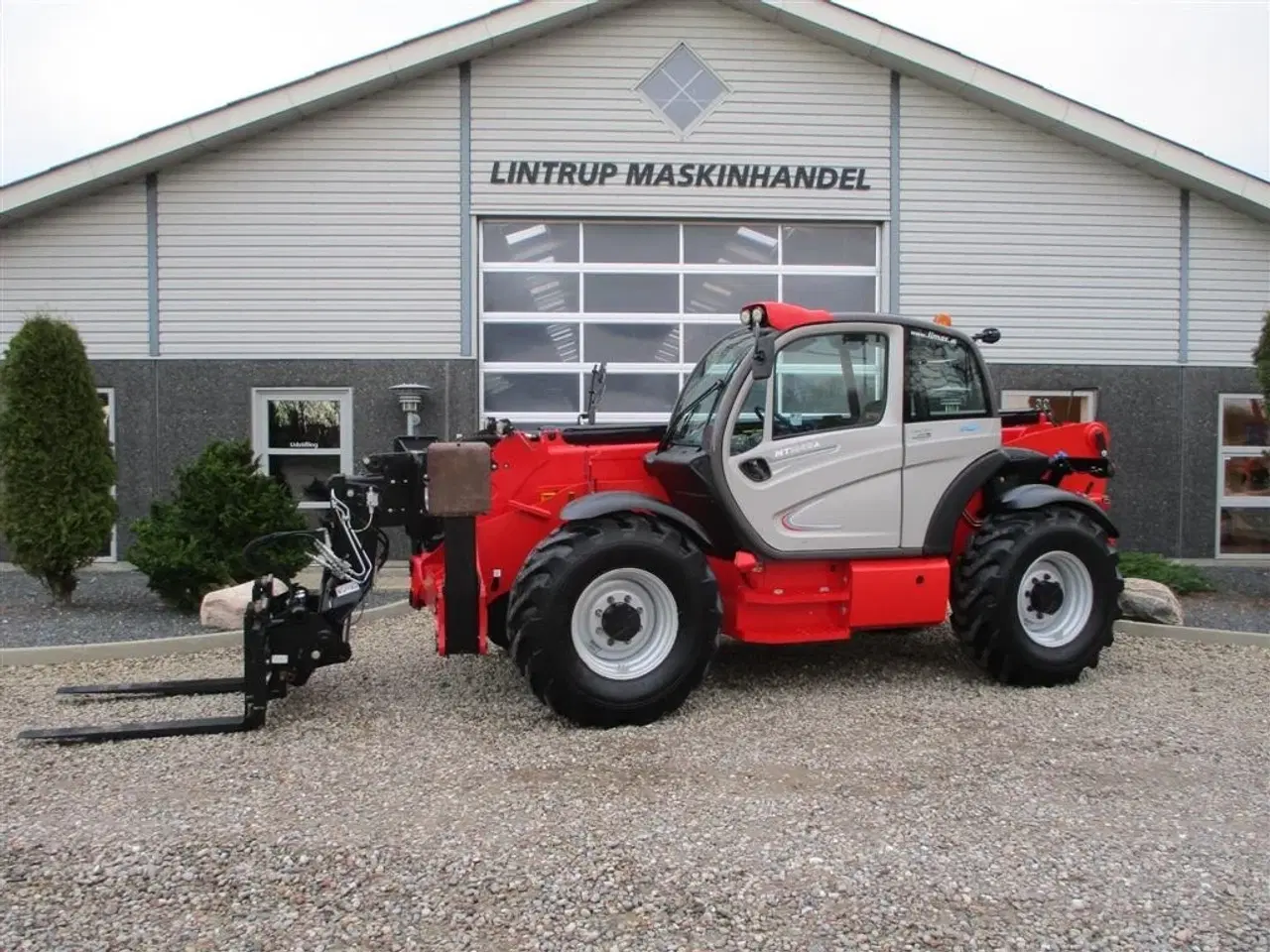 Billede 18 - Manitou MT1840A Comfort. Dansk maskine, med hydrauliske pallegafler.