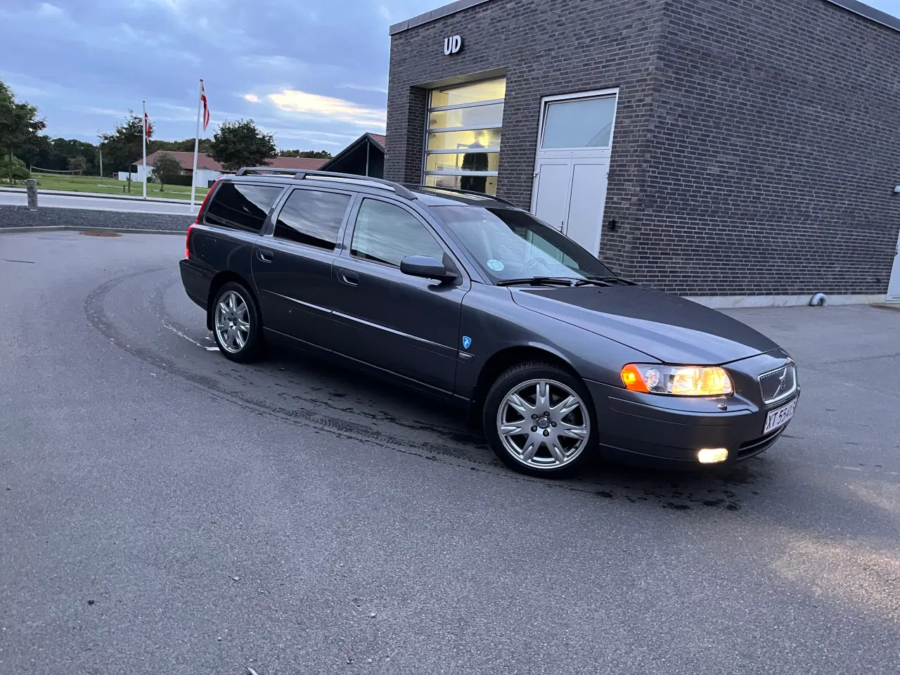 Billede 5 - Volvo V70 2.4 170hk i fornem stand