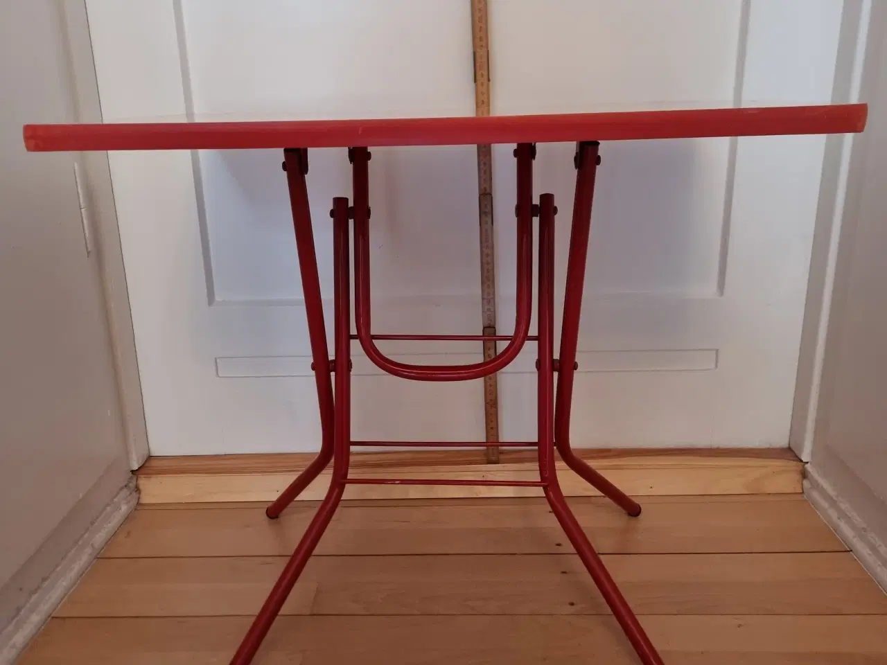 Billede 1 - Legebord/børnebord