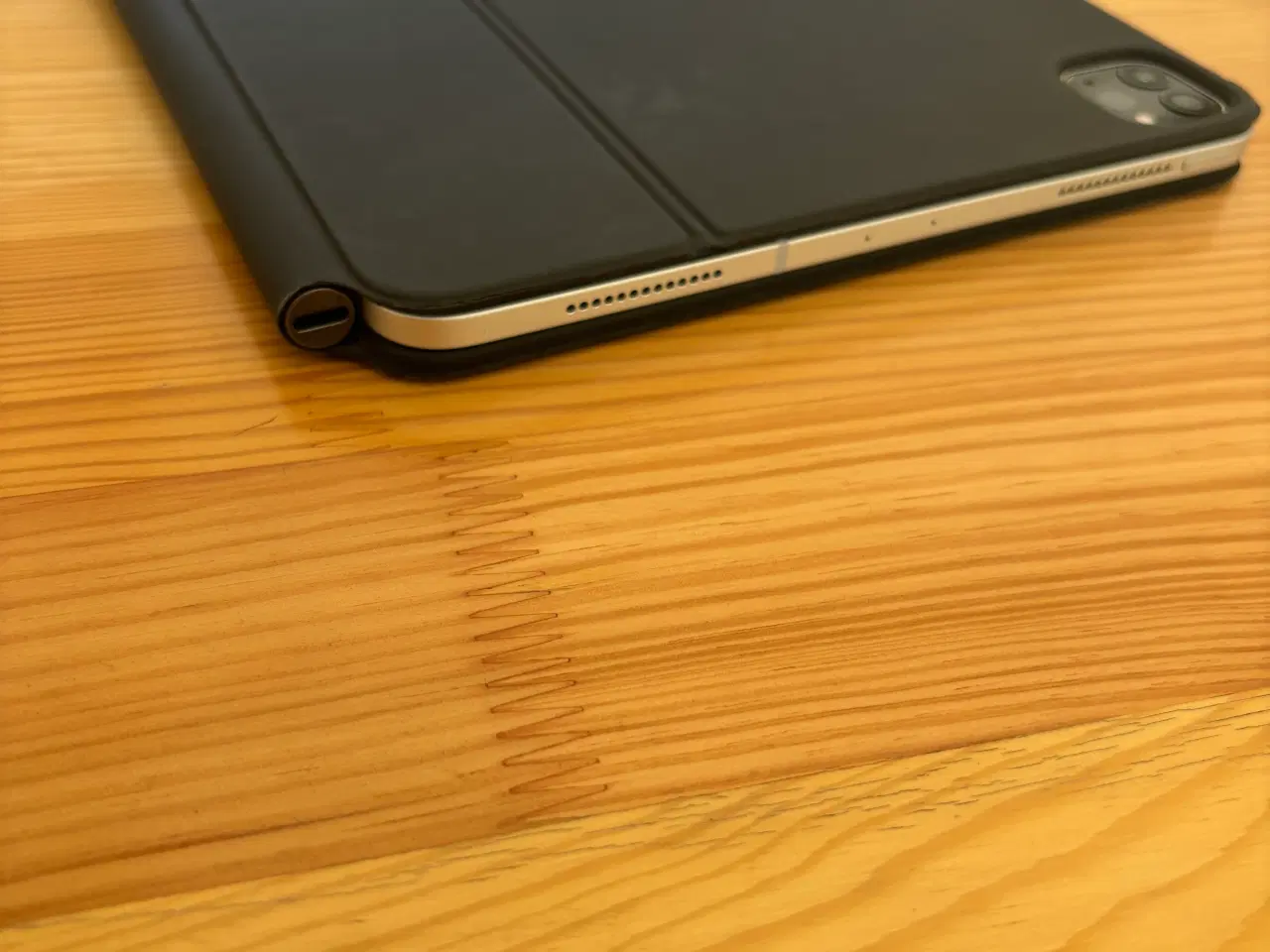Billede 7 - iPad Pro 11", 256gb, SIM kort OG Magic keyboard