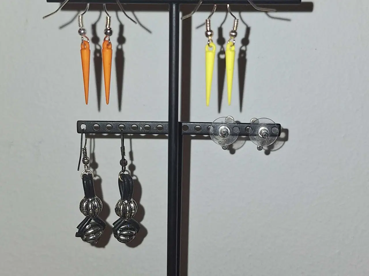 Billede 5 - 4 par øreringe 