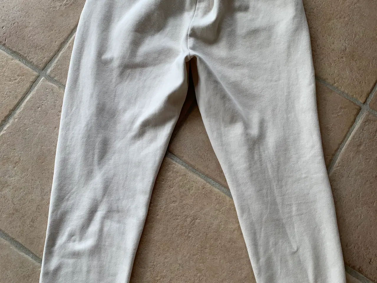 Billede 2 - Only joggingbukser str. L 