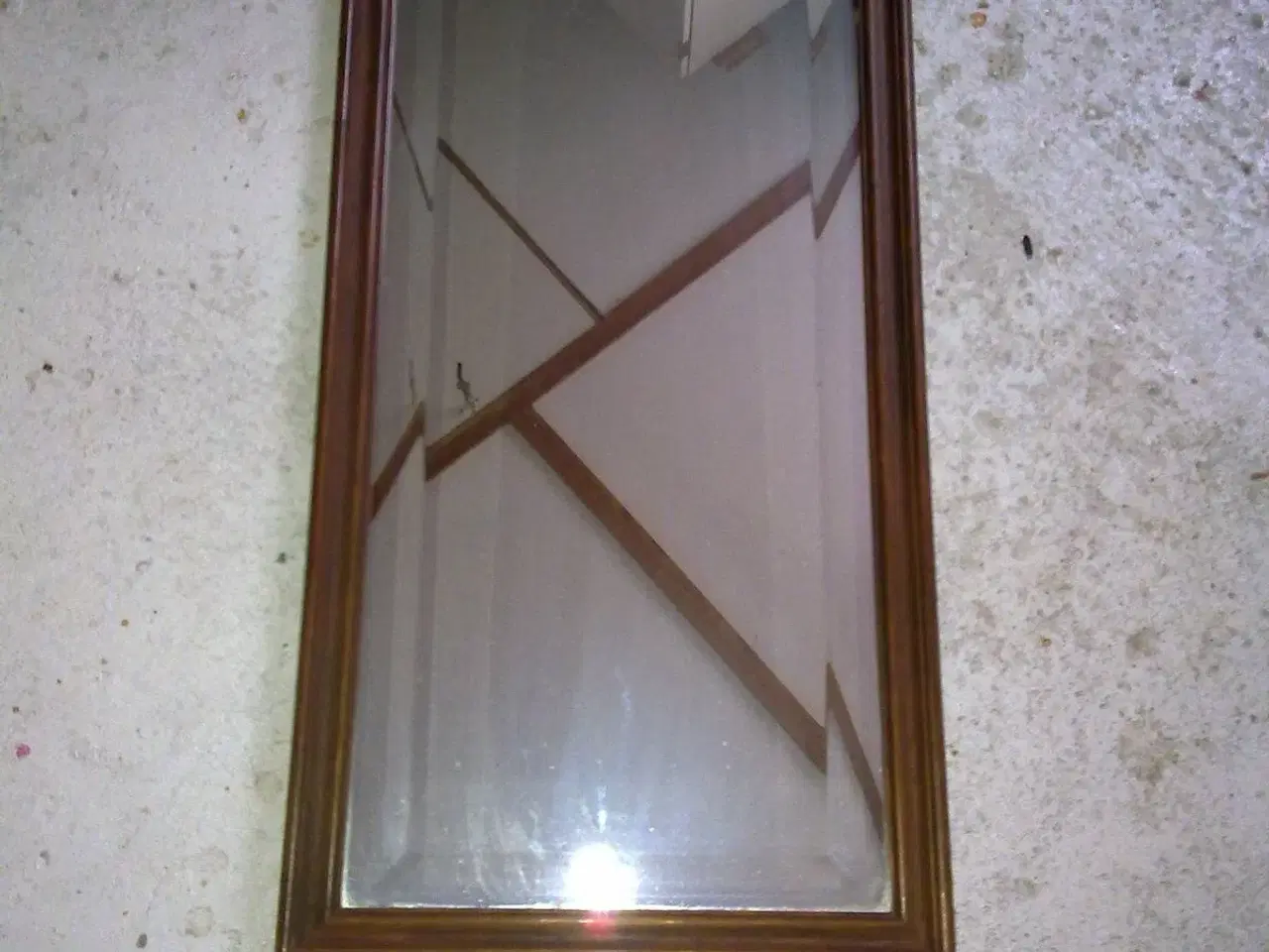 Billede 1 - Spejl facet slebet med mørk træramme