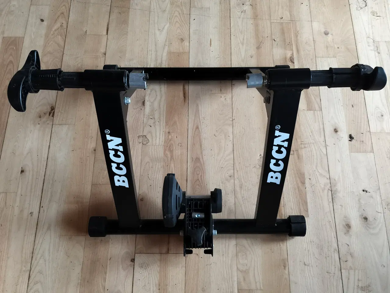 Billede 1 - Hjemme træner 