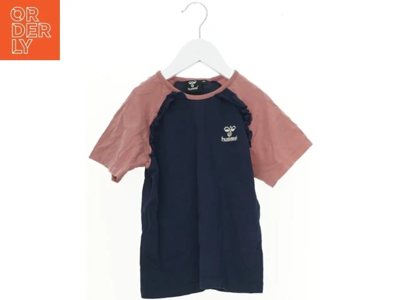 Billede 1 - T-Shirt fra Hummel (str. 122 cm)