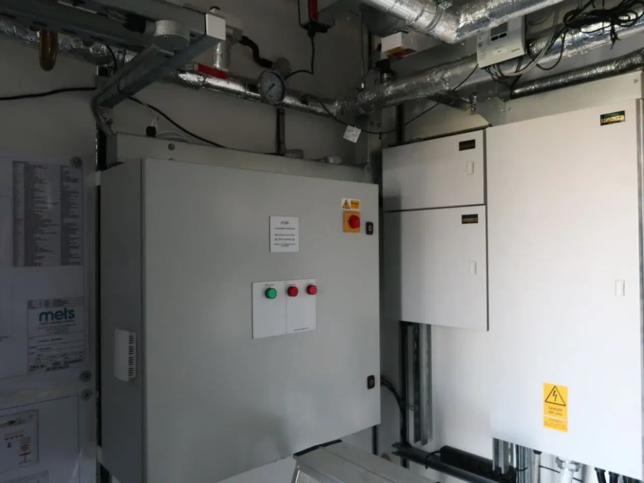 Billede 39 - 20 fods isolering container indrettet som testcenter af overskudsvarme (læs beskrivelse)