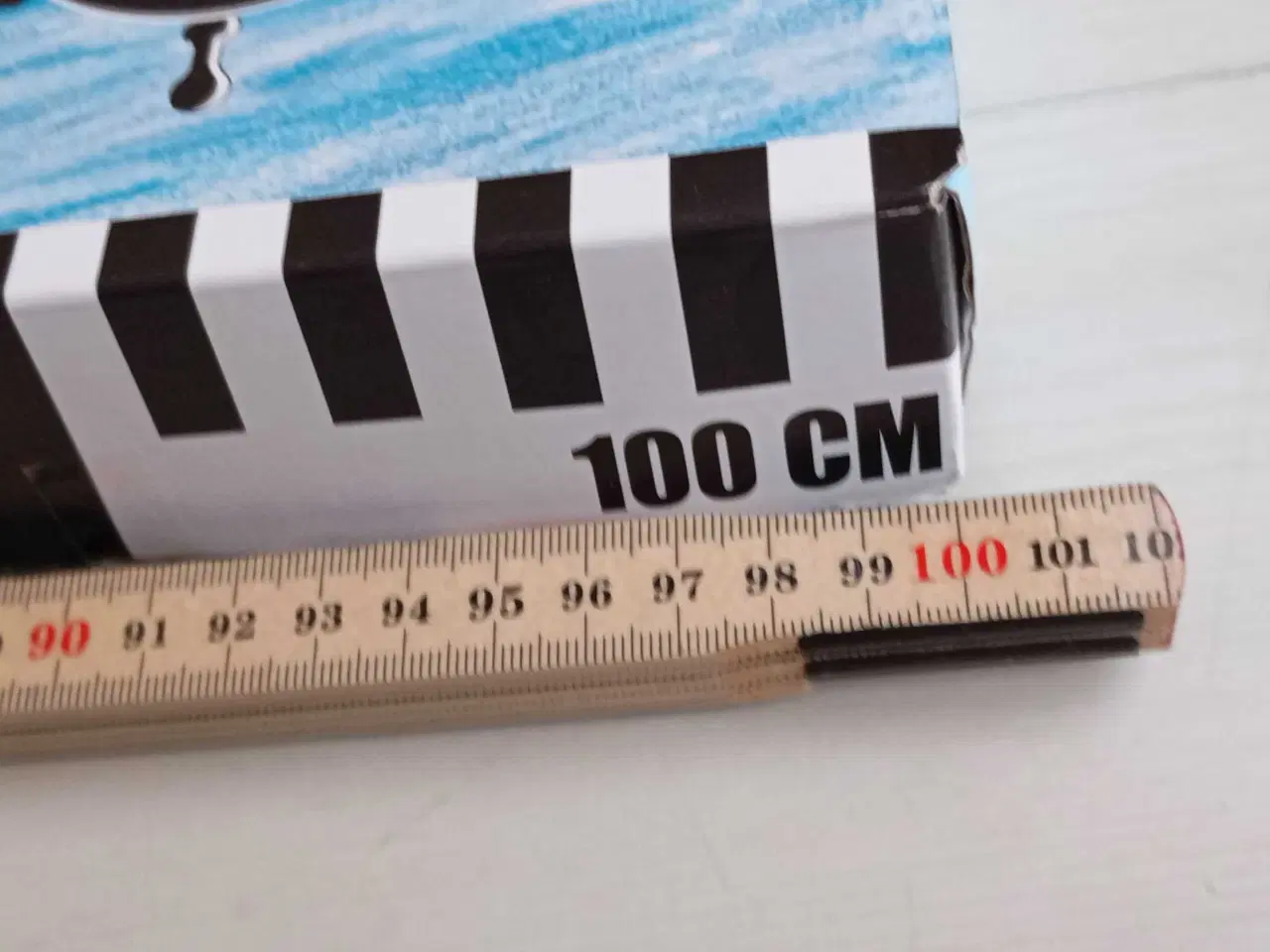 Billede 2 - KÆMPE Lakrids Pipe æske