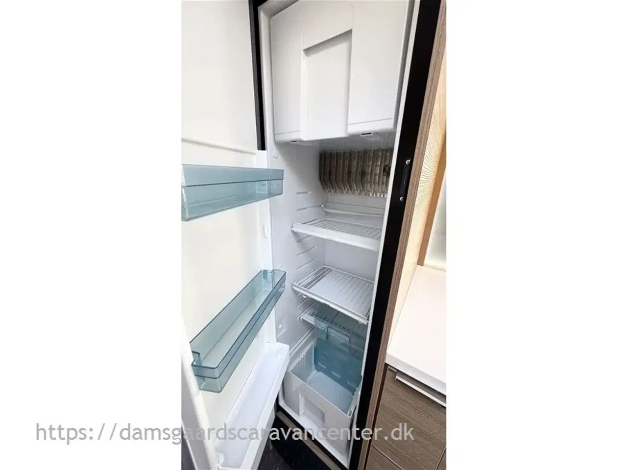 Billede 9 - 2016 - Adria Adora Silver "Jubilæumsmodel" 522 UP m. Alde   Franskseng-Alde-Gulv temp.-Mover-El-støtteben