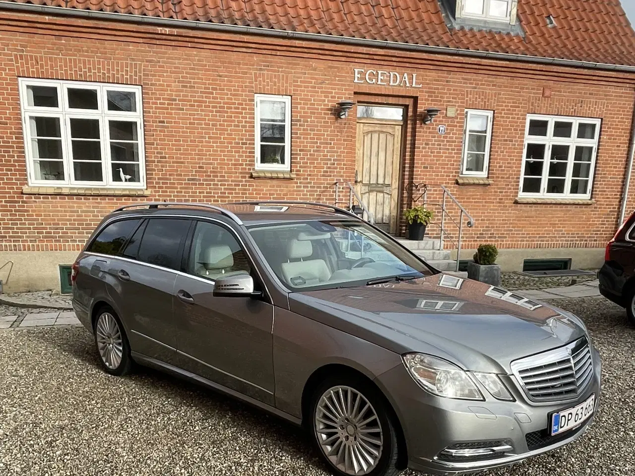 Billede 10 - Nysynet Pæn Mercedes E200 2.2l Årg 2012