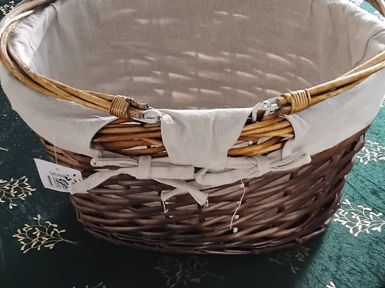 Billede 1 - Kurv, evt til garn. Ny og ubrugt.
