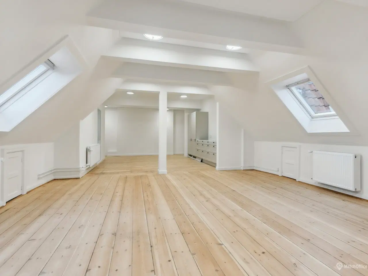 Billede 10 - INGEN BINDING - Nyistandsat storrumskontor på 423 m²