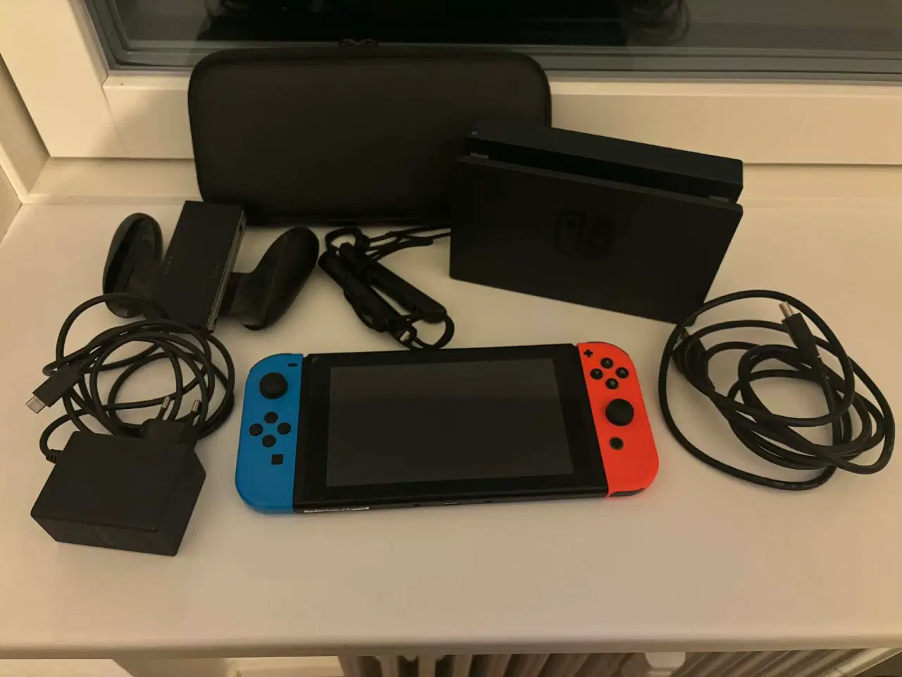 Billede 1 - Nintendo Switch 2019 + 128 GB SD kort