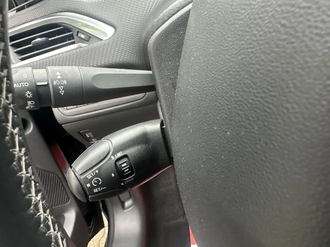 Billede 16 - Peugeot 208 1,2 PureTech 82 Allure Sky