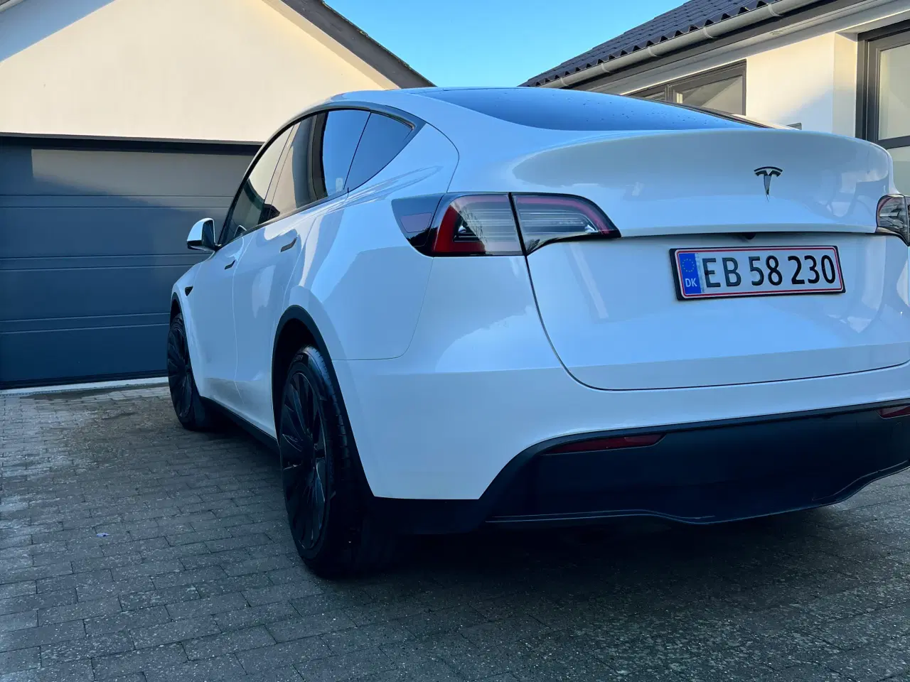 Billede 1 - Tesla model Y SR