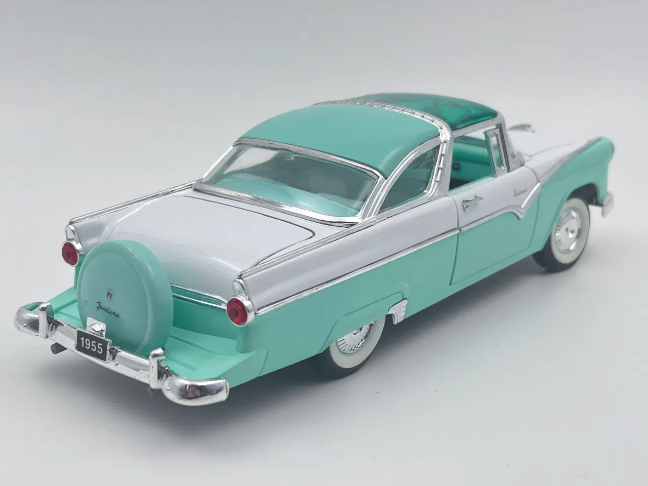 Billede 4 - 1955 Ford Fairlane Crown Victoria 1:18 