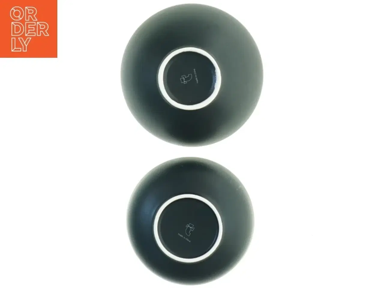 Billede 3 - Sorte skåle med hvidt organiske mønster fra Søstrene Grene (str. 13 x 4 cm 14 x 5 cm)