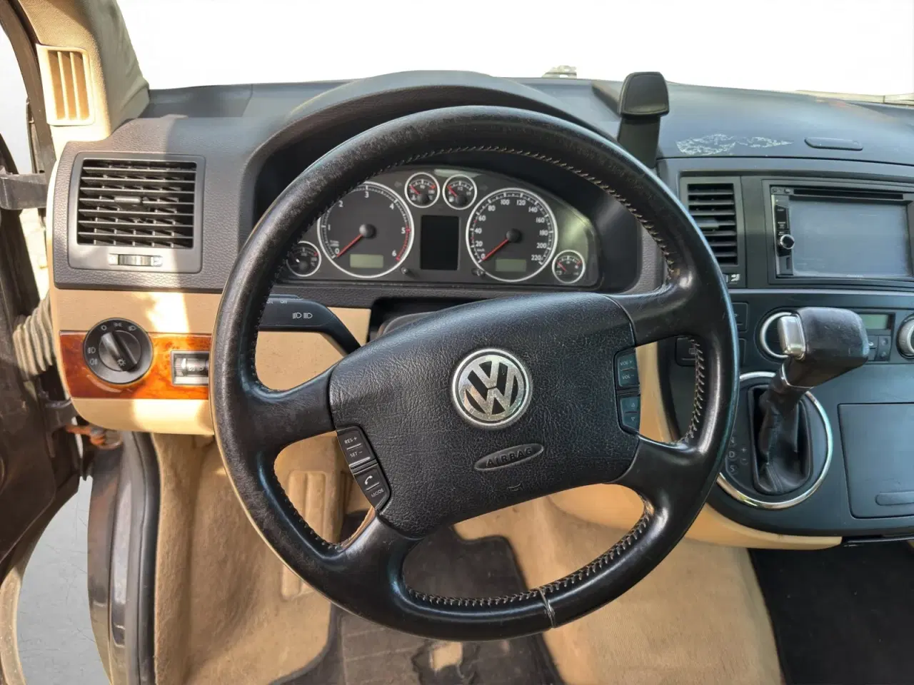 Billede 10 - VW Multivan 2,5 TDi 174 Highline Tiptr.