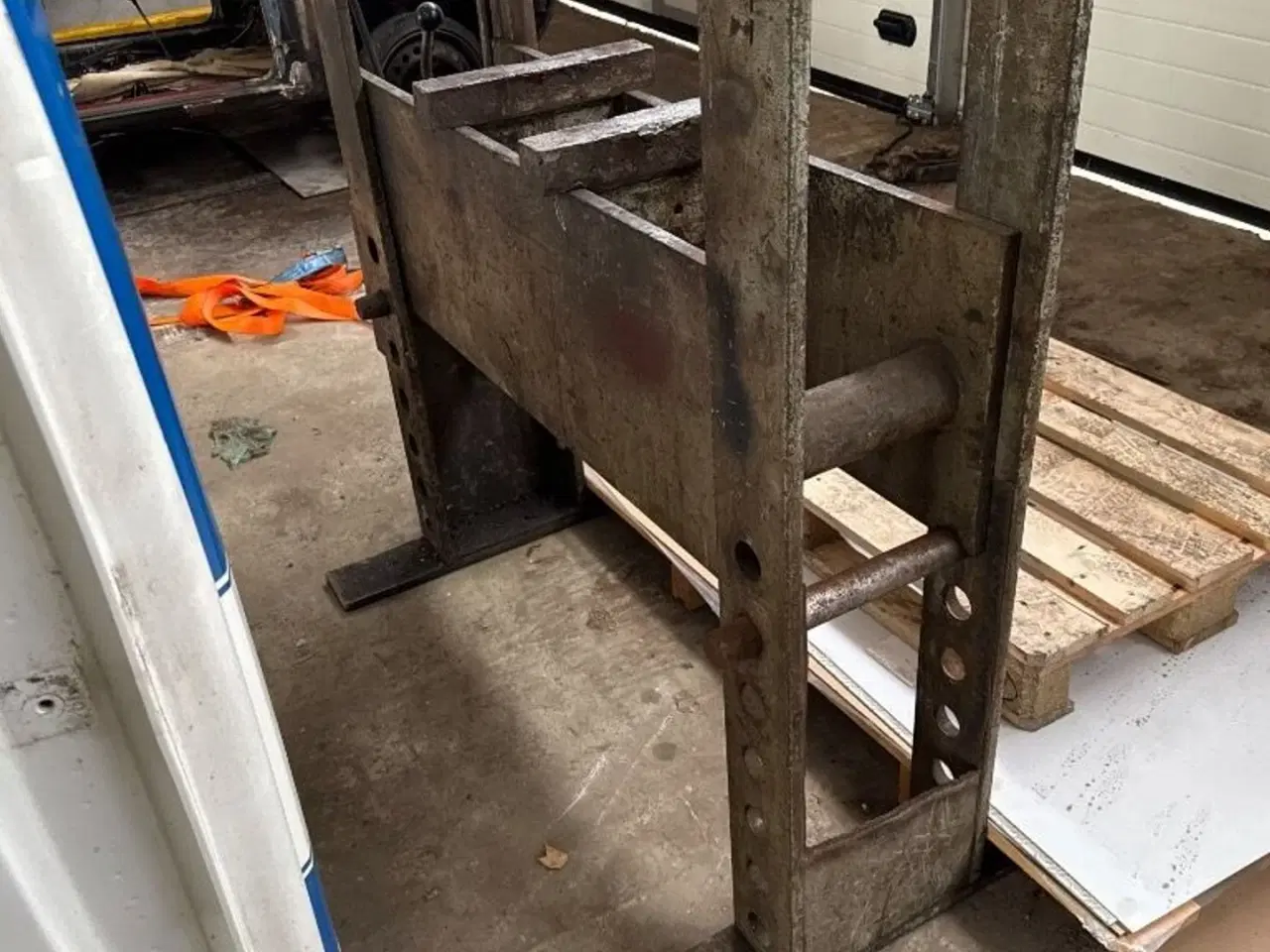 Billede 4 - STS - Stenhøj 60 ton Presser