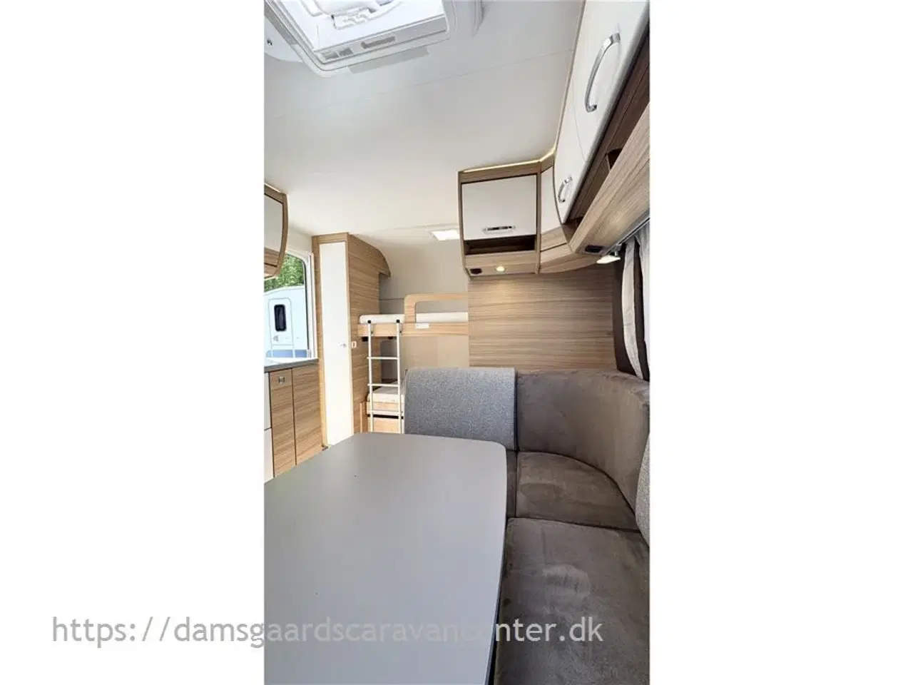 Billede 9 - 2019 - Dethleffs Camper 560 FMK   Dobbeltseng-Køjer-Gulvtemp.-Mover-Telt
