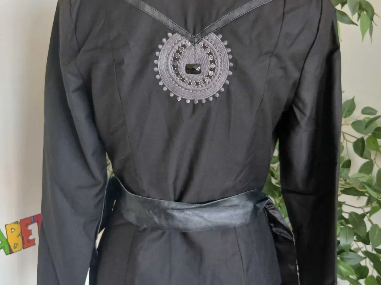 Billede 6 - Jakke. Hawaleschka. Small/36