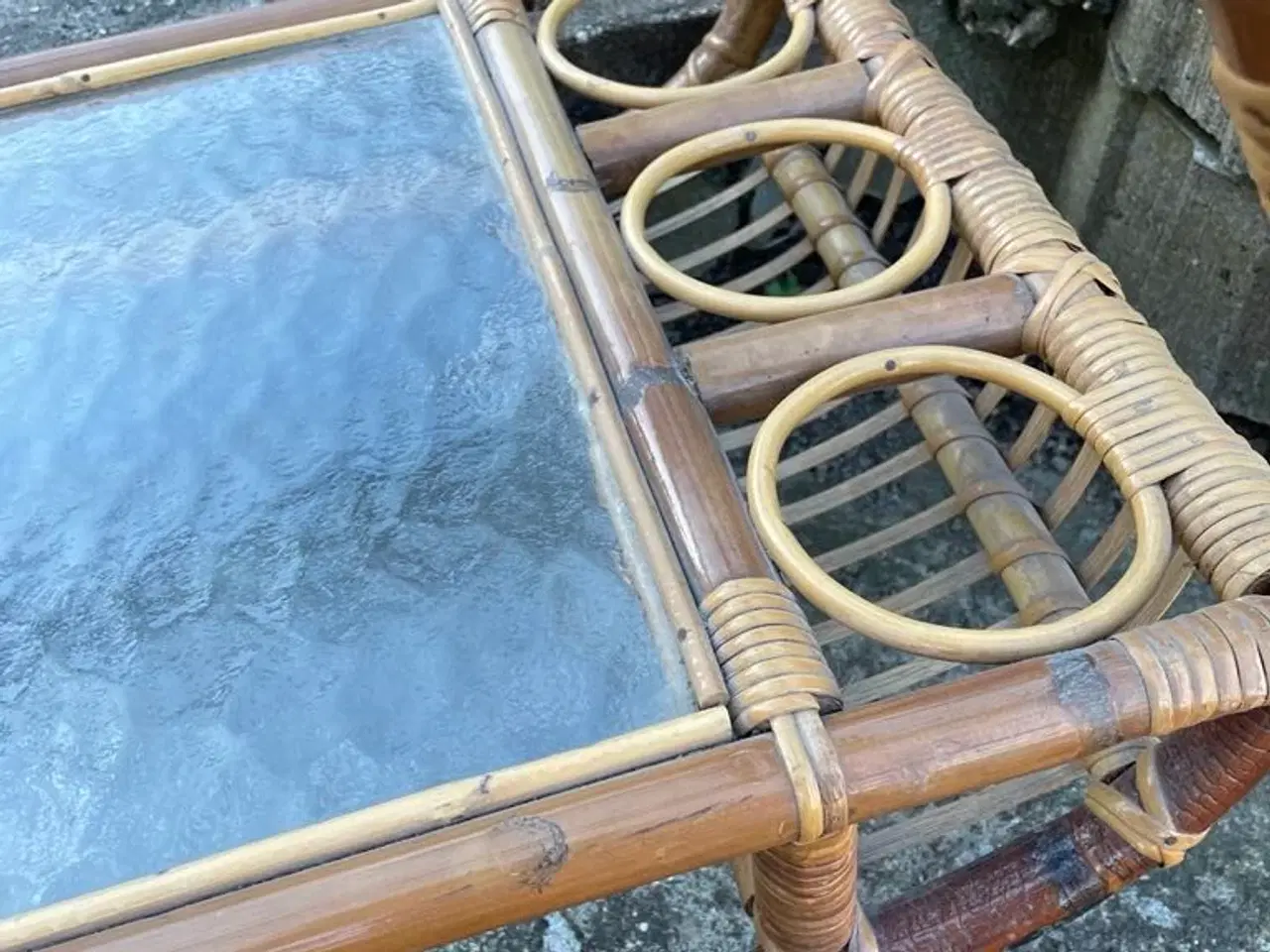 Billede 5 - Eksklusivt Vintage Barbord i Mørk Bambus & Råglas