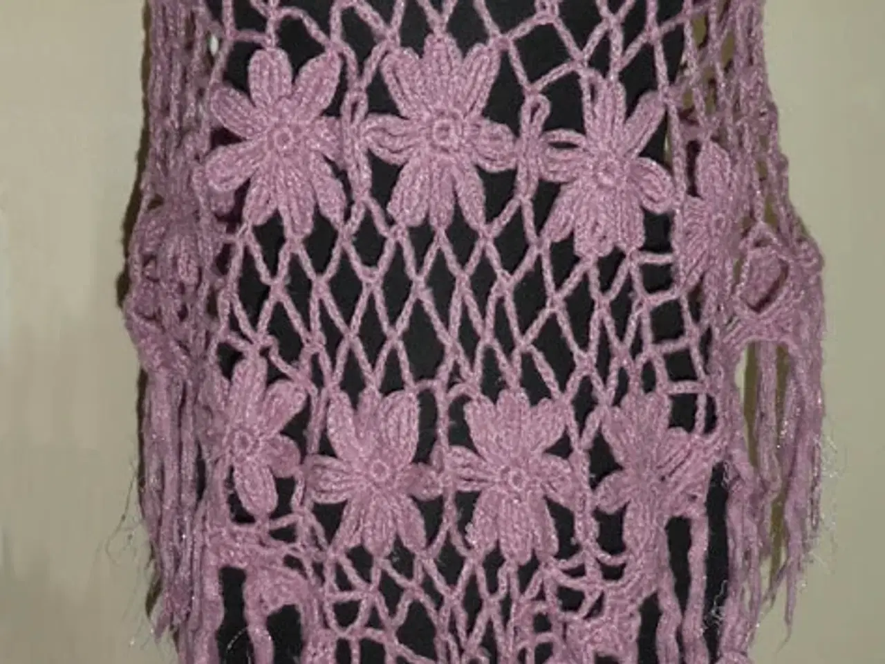 Billede 1 - Hæklet poncho