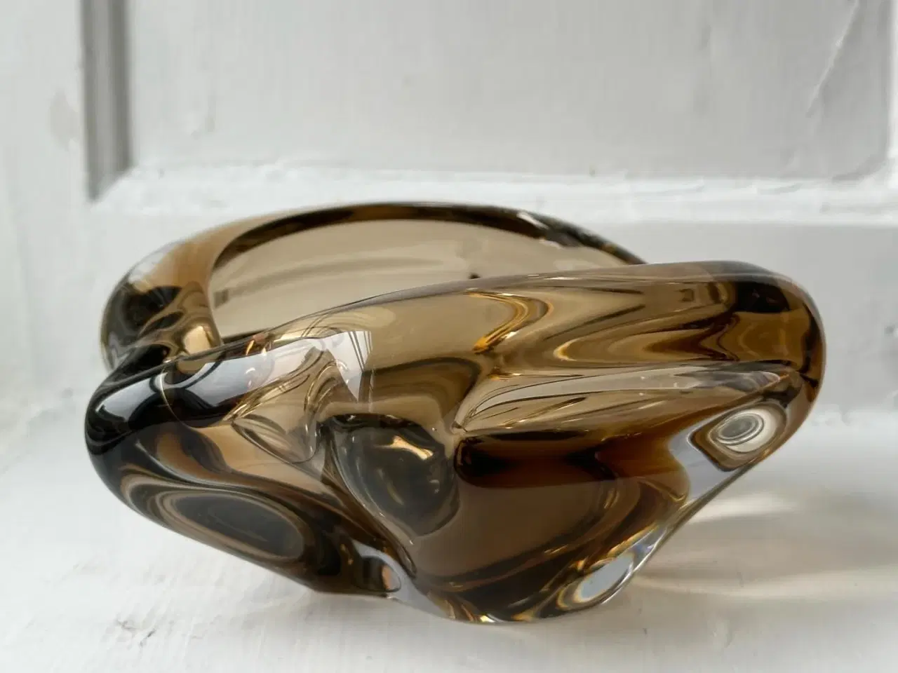 Billede 3 - Organisk glasskål, røgfarvet