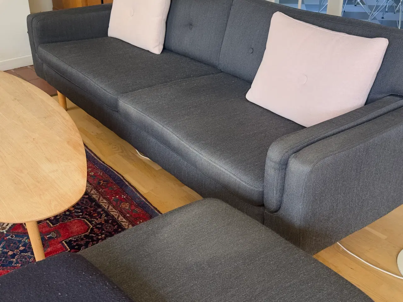 Billede 1 - 3 pers. sofa med puf
